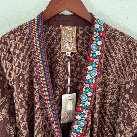 JOHNNY WAS "Square Seraphina" Embroidered Short Kimono/Wrap is NWT!! MEDIUM - Picture 3 of 10